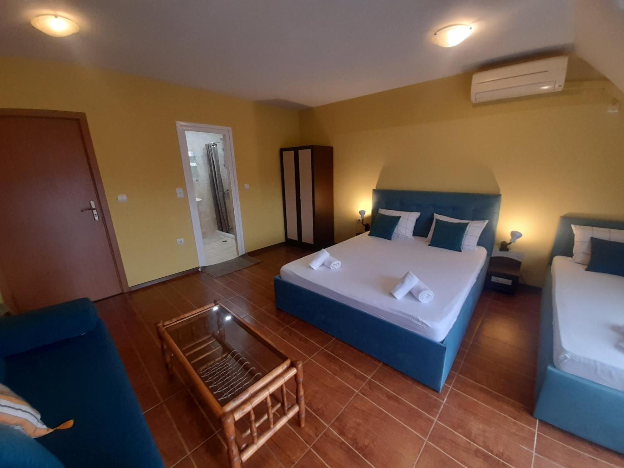 Cosy Apartments And Spectacular Rooms Fotiadis Veliko Tarnovo Exterior foto